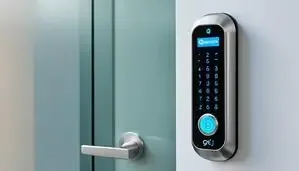 Acervo Redbox — Instalação de fechadura digital e eletrônica